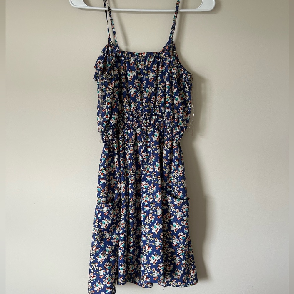 Flower print dress with pockets